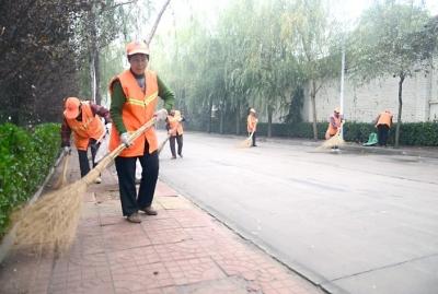 生物揚(yáng)塵抑制劑湖北電視臺(tái)專題報(bào)道